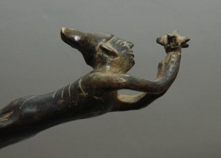 Adorant mit Lotosblüte